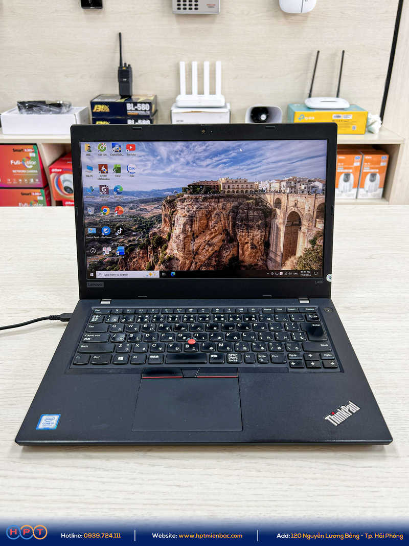 Laptop Lenovo ThinkPad L490 sở hữu màn hình Full HD sắc nét