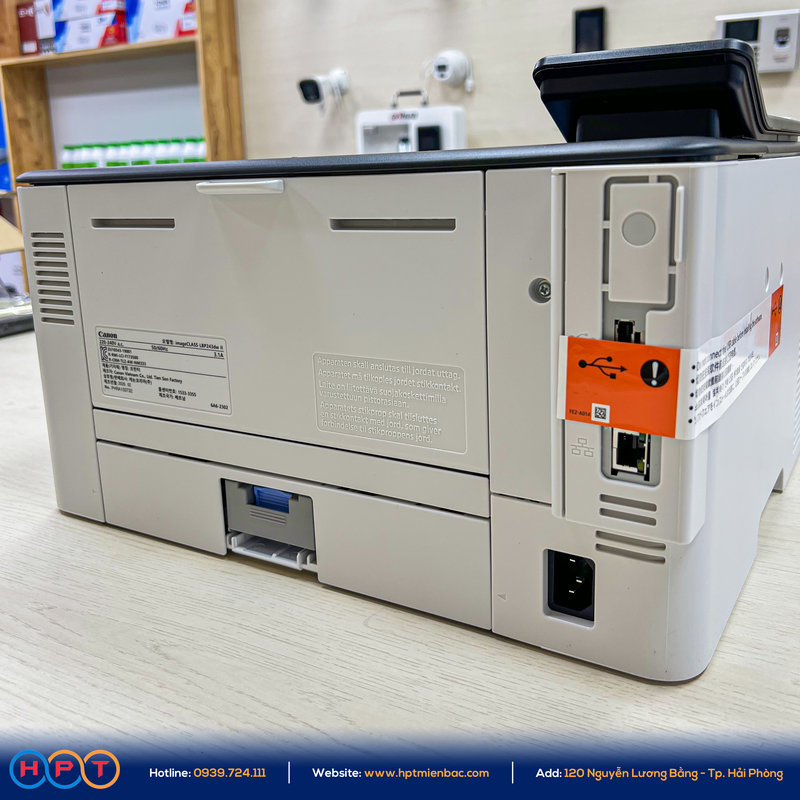 Canon LBP243dw II có cổng kết nối đa dạng